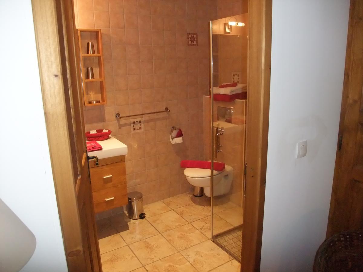 Le Domaine Du Grand Cellier Chambres D'Hotes En Savoie Tournon ภายนอก รูปภาพ